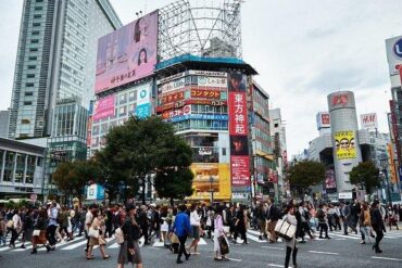 Fakta dan Tantangan Krisis Ekonomi Jepang